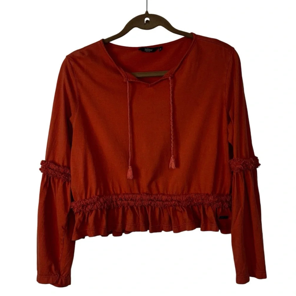 The Roadster Top Women Medium Orange Rust V Neck Long Sleeve